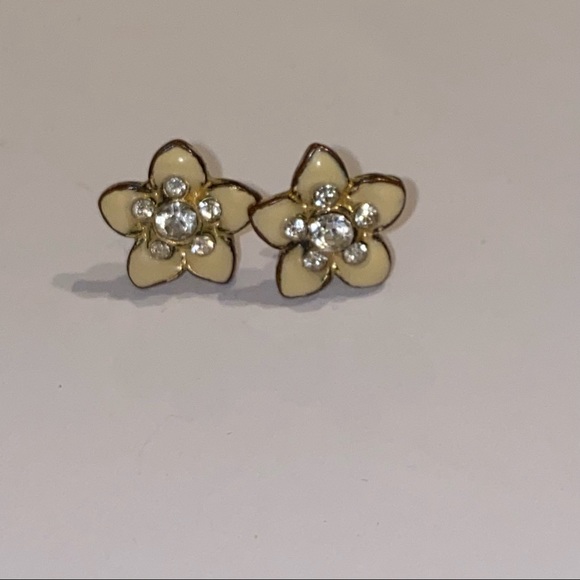 Flower earrings - Picture 2 of 6